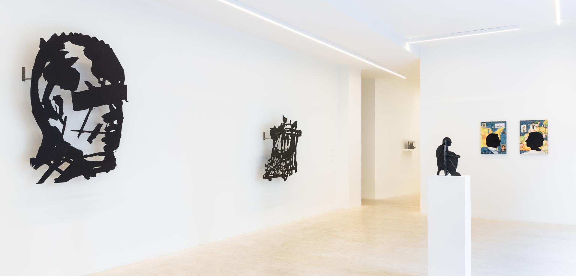 salle 1, Exposition Shadows, galerie italienne